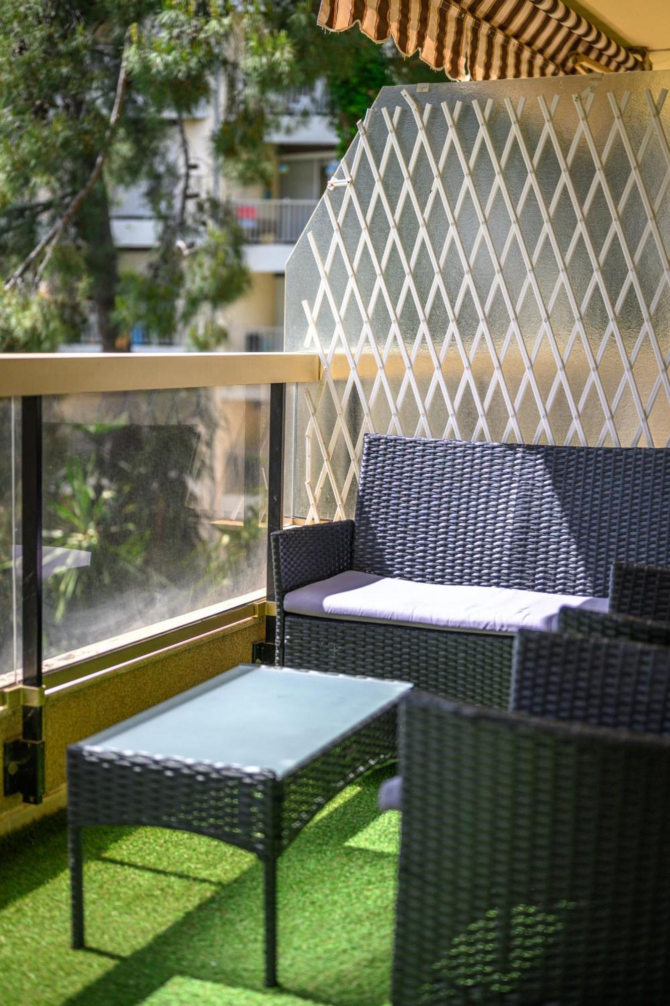 "Port Garavan" Calme, Piscine, Renove, Parking 멍똥 외부 사진